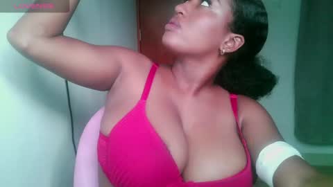 Shophie White online show from 07/08/26, 12:09
