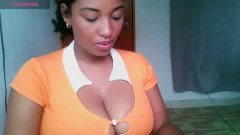 Shophie White online show from 08/04/26, 01:25