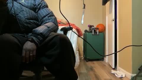 blackjag107 online show from 12/18/25, 05:13