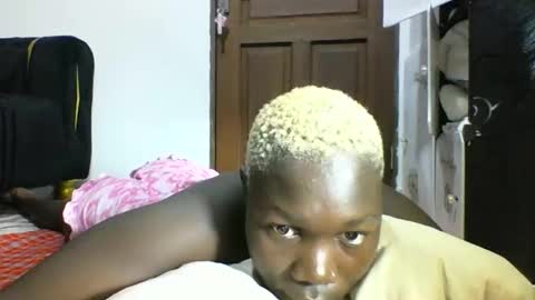 blackmarvel02 online show from 12/05/25, 07:39