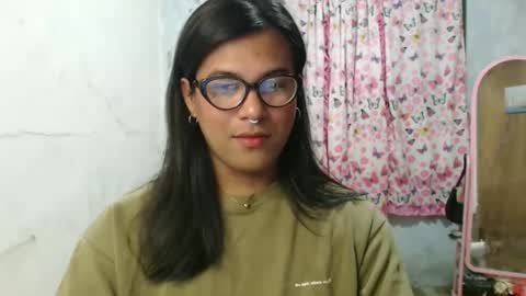 Ellez online show from 03/15/26, 08:59