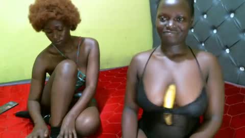 Snapshot of blackquin24 chatting on 12/18/24, 08:36 Brenda and Niffa online show from 12/18/24, 08:36