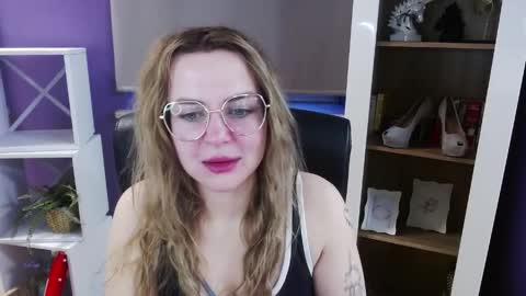 Z O E Y online show from 03/30/26, 04:46