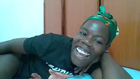 SARAH online show from 11/08/25, 06:51