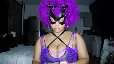 Snapshot of blacksirenqueen chatting on 01/11/25, 01:59 Queen Siren online show from 01/11/25, 01:59