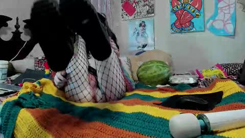 IG blackstar roses online show from 01/16/26, 11:42