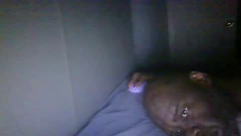 Snapshot of blackteddybear chatting on 02/09/26, 01:04 blackteddybear online show from 02/09/26, 01:04