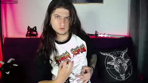 Snapshot of blackwolf_6 chatting on 02/15/25, 11:58 Dave online show from 02/15/25, 11:58