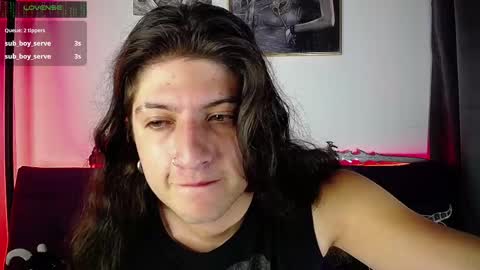 Snapshot of blackwolf_6 chatting on 03/10/25, 09:18 Dave online show from 03/10/25, 09:18