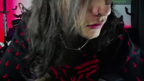 Snapshot of blackwolf_6 chatting on 11/27/25, 09:39 Dave online show from 11/27/25, 09:39