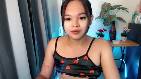 sweetyluna online show from 04/08/26, 05:18