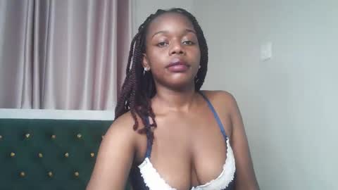 Snapshot of blair_havoc chatting on 05/31/26, 12:34 Blair online show from 05/31/26, 12:34