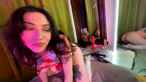 Snapshot of blair_switch chatting on 11/23/25, 08:03 Blair online show from 11/23/25, 08:03