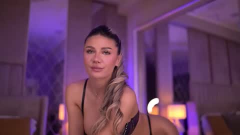 BlairSanders online show from 12/18/25, 07:20