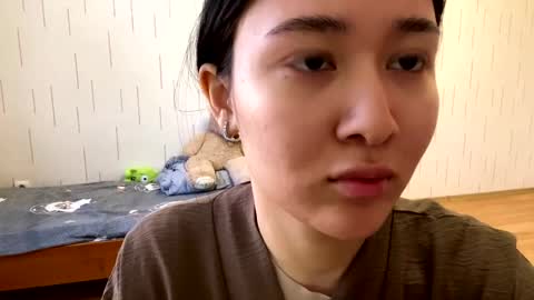 Mila online show from 04/17/26, 03:15