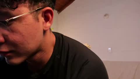 Snapshot of blake_levi chatting on 02/28/25, 12:10 Blake Levi Independent Model online show from 02/28/25, 12:10