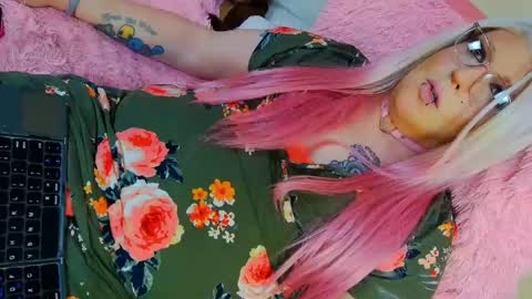 Blakely Morningstar   online show from 04/27/26, 06:55