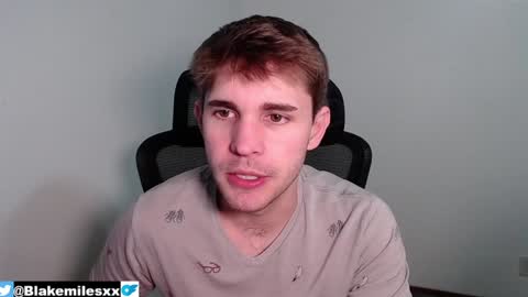 Snapshot of blakemiles2 chatting on 02/05/25, 07:07 Blake Miles online show from 02/05/25, 07:07