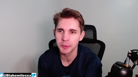 Snapshot of blakemiles2 chatting on 02/06/25, 10:10 Blake Miles online show from 02/06/25, 10:10