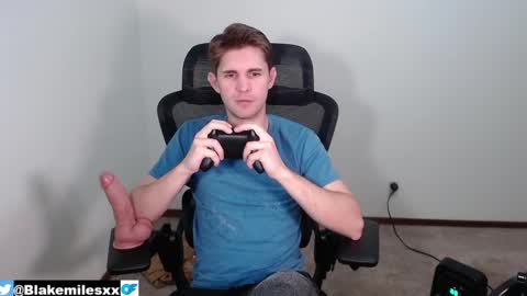 Snapshot of blakemiles2 chatting on 02/10/25, 11:13 Blake Miles online show from 02/10/25, 11:13