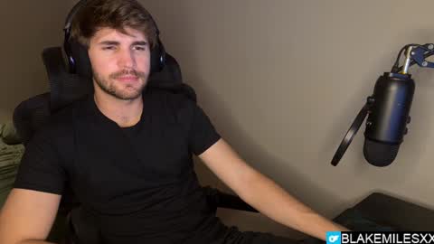 Snapshot of blakemiles2 chatting on 10/08/25, 12:52 Blake Miles online show from 10/08/25, 12:52