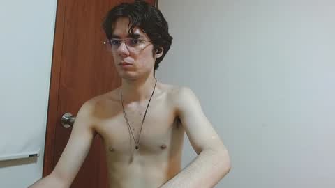 Snapshot of blakeshatter chatting on 01/03/25, 07:38 blakeshatter online show from 01/03/25, 07:38