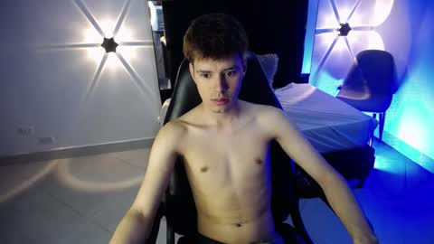 Snapshot of blakzen_ chatting on 07/22/26, 03:31 Blakzen online show from 07/22/26, 03:31