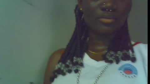 Snapshot of blaq_melanin chatting on 07/13/26, 03:59 nikky00 online show from 07/13/26, 03:59