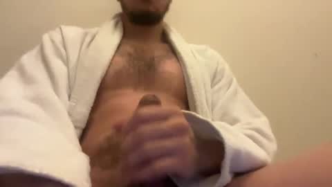 Snapshot of blasian4 chatting on 11/10/25, 05:39 blasian4 online show from 11/10/25, 05:39