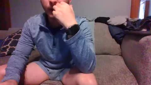 Snapshot of blaw_1321 chatting on 02/28/25, 07:03 blaw_1321 online show from 02/28/25, 07:03