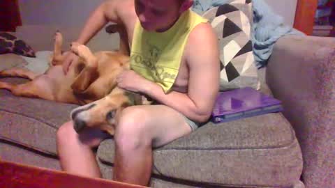 Snapshot of blaw_1321 chatting on 09/21/25, 10:00 blaw_1321 online show from 09/21/25, 10:00