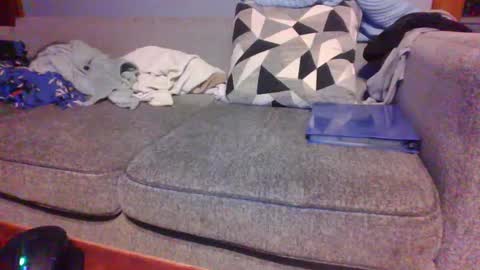 Snapshot of blaw_1321 chatting on 09/26/25, 07:45 blaw_1321 online show from 09/26/25, 07:45
