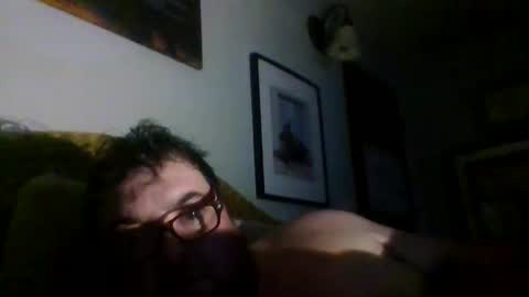 Snapshot of blazedoner13 chatting on 03/25/26, 02:06 blazedoner online show from 03/25/26, 02:06