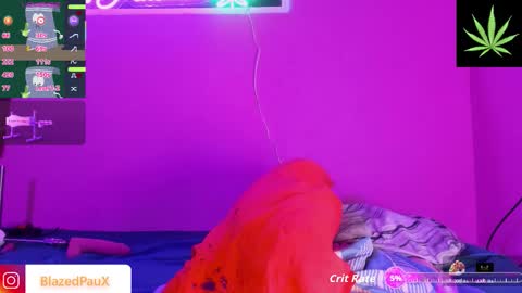 Snapshot of blazedpaux chatting on 11/15/25, 09:17 Pau online show from 11/15/25, 09:17