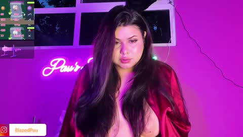 Snapshot of blazedpaux chatting on 12/16/25, 10:48 Pau online show from 12/16/25, 10:48