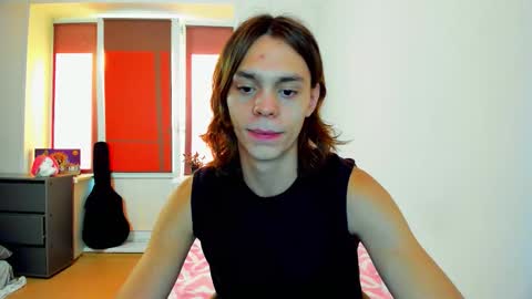 Snapshot of blazet0ne chatting on 09/19/25, 03:24 David online show from 09/19/25, 03:24