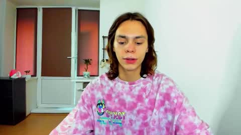 Snapshot of blazet0ne chatting on 09/30/25, 03:17 David online show from 09/30/25, 03:17