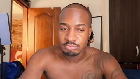 Danny -  online show from 11/12/25, 06:19