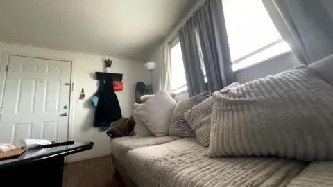 Bleuk online show from 05/21/26, 06:04