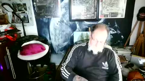 blindsurfer780299 online show from 12/01/25, 12:10