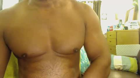 Snapshot of blkbiguncut10462 chatting on 02/06/25, 11:32 blkbiguncut10462 online show from 02/06/25, 11:32