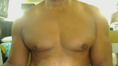 Snapshot of blkbiguncut10462 chatting on 02/08/25, 04:57 blkbiguncut10462 online show from 02/08/25, 04:57