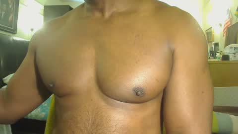 Snapshot of blkbiguncut10462 chatting on 03/01/25, 02:44 blkbiguncut10462 online show from 03/01/25, 02:44