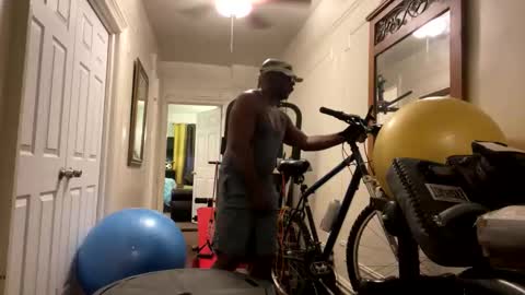 Snapshot of blkbiguncut10462 chatting on 03/07/25, 09:27 blkbiguncut10462 online show from 03/07/25, 09:27