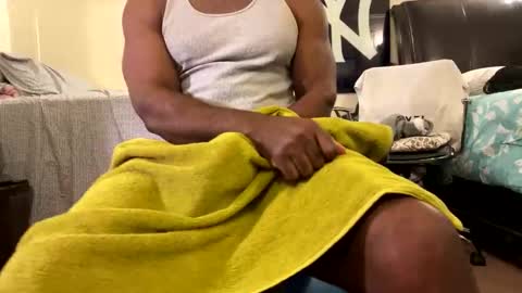 Snapshot of blkbiguncut10462 chatting on 03/10/25, 09:40 blkbiguncut10462 online show from 03/10/25, 09:40