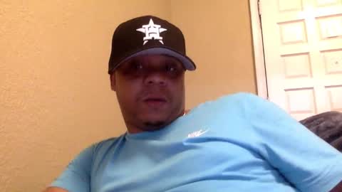 Snapshot of blkdickbandit88 chatting on 10/01/25, 12:22 blkdickbandit88 online show from 10/01/25, 12:22