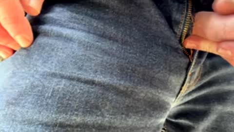 BlIdoL online show from 04/17/26, 10:40