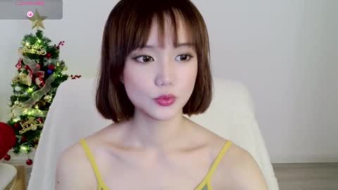 Snapshot of blon_kater chatting on 12/24/24, 04:22 YoYo online show from 12/24/24, 04:22