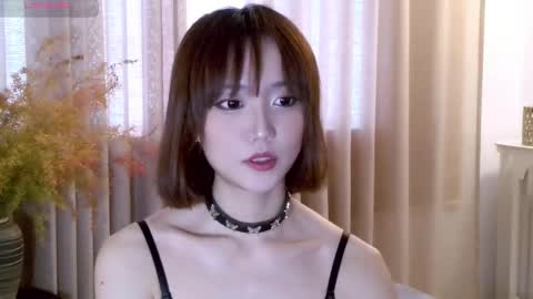 Snapshot of blon_kater chatting on 01/14/25, 04:47 YoYo online show from 01/14/25, 04:47