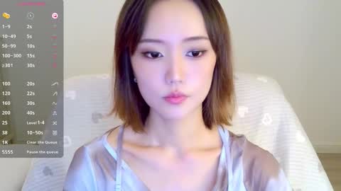 Snapshot of blon_kater chatting on 10/02/25, 03:13 YoYo online show from 10/02/25, 03:13